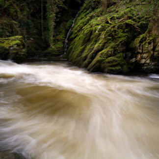 Photograph of Ash Pool by Mark Asprey.