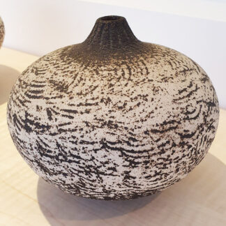 Waistel Cooper ovoid vase